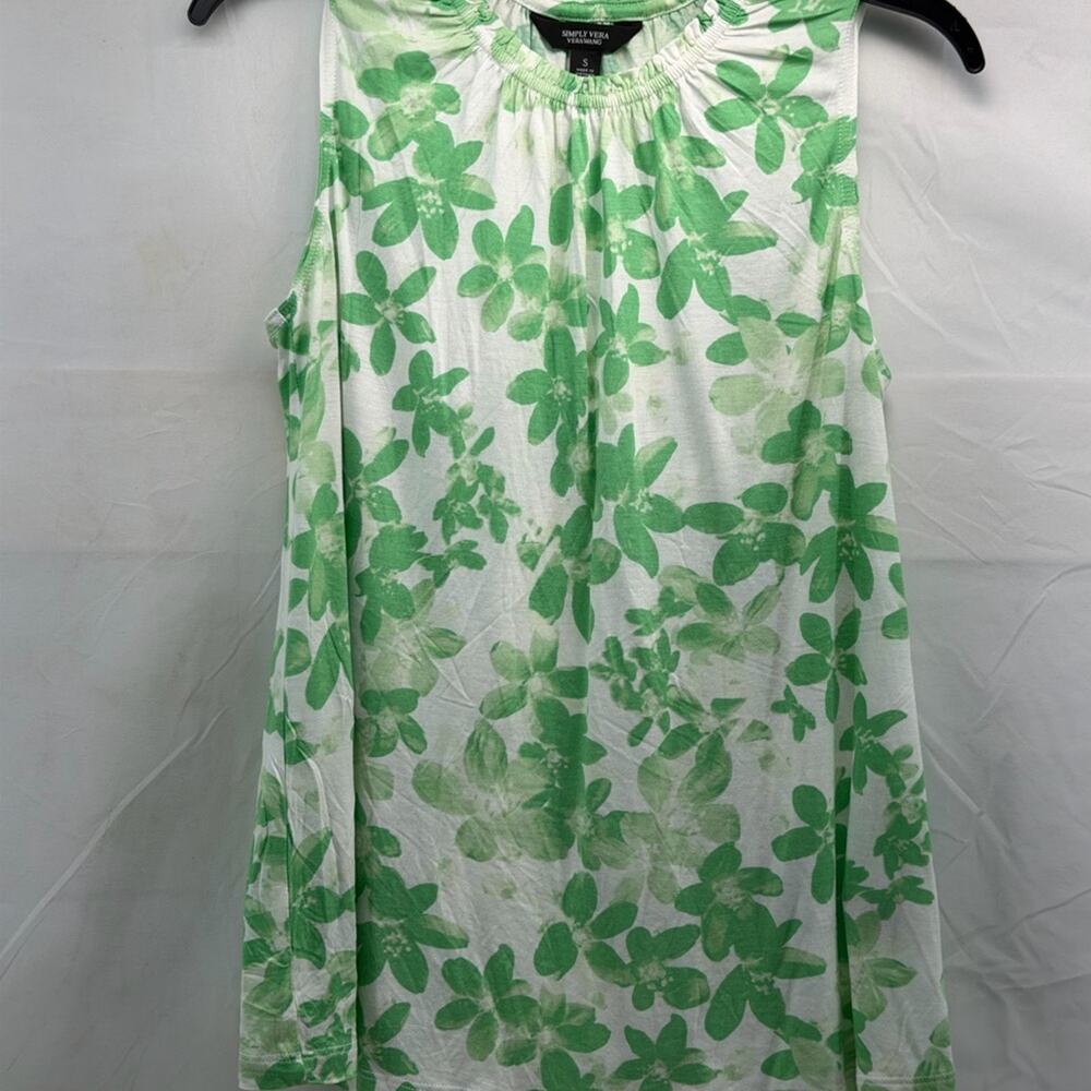 Simply Vera Vera Wang Green and White Floral Tank Top